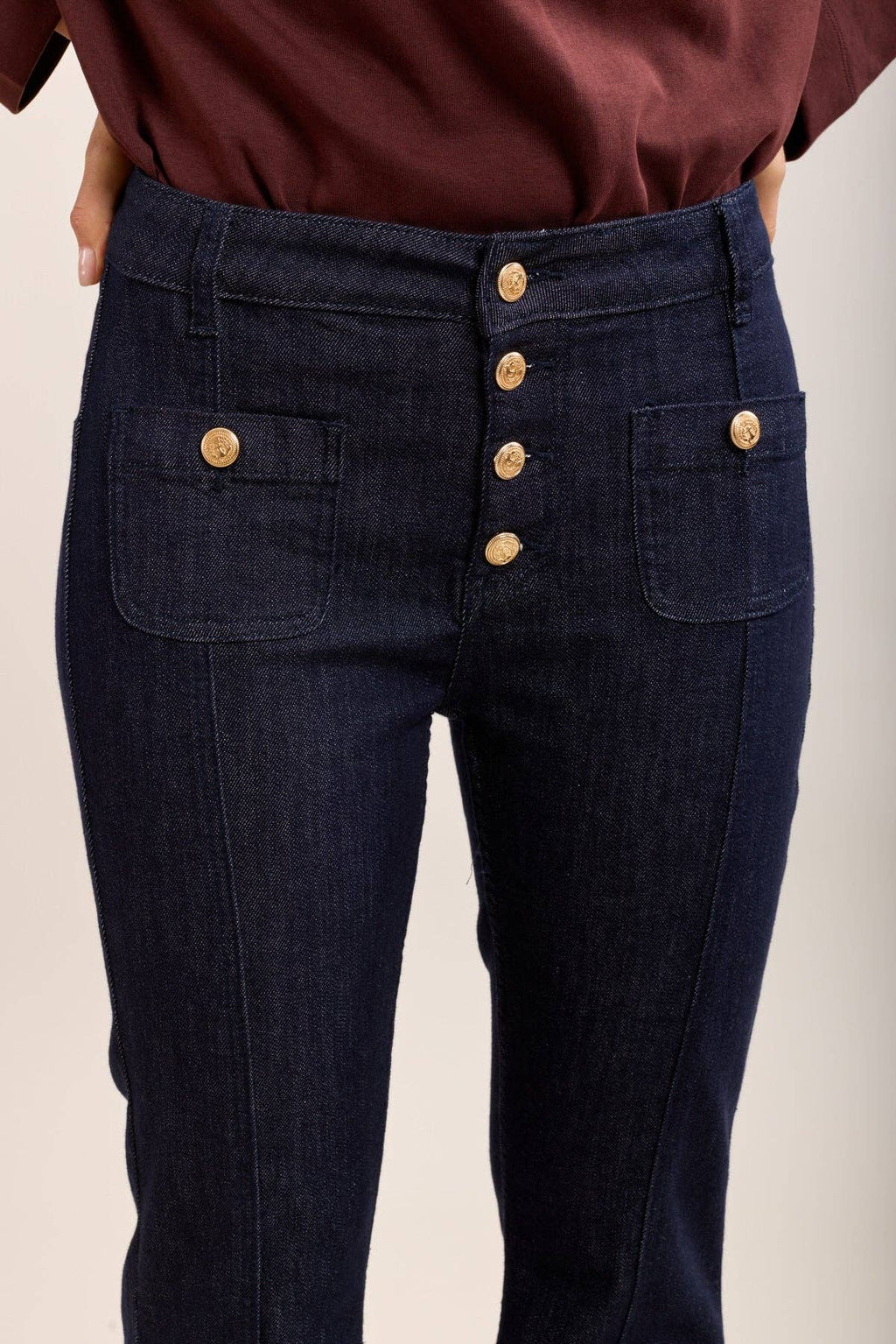 Toxik3 jeans med utsvängda ben och gyllene knappar: Bleu jean brut / 36