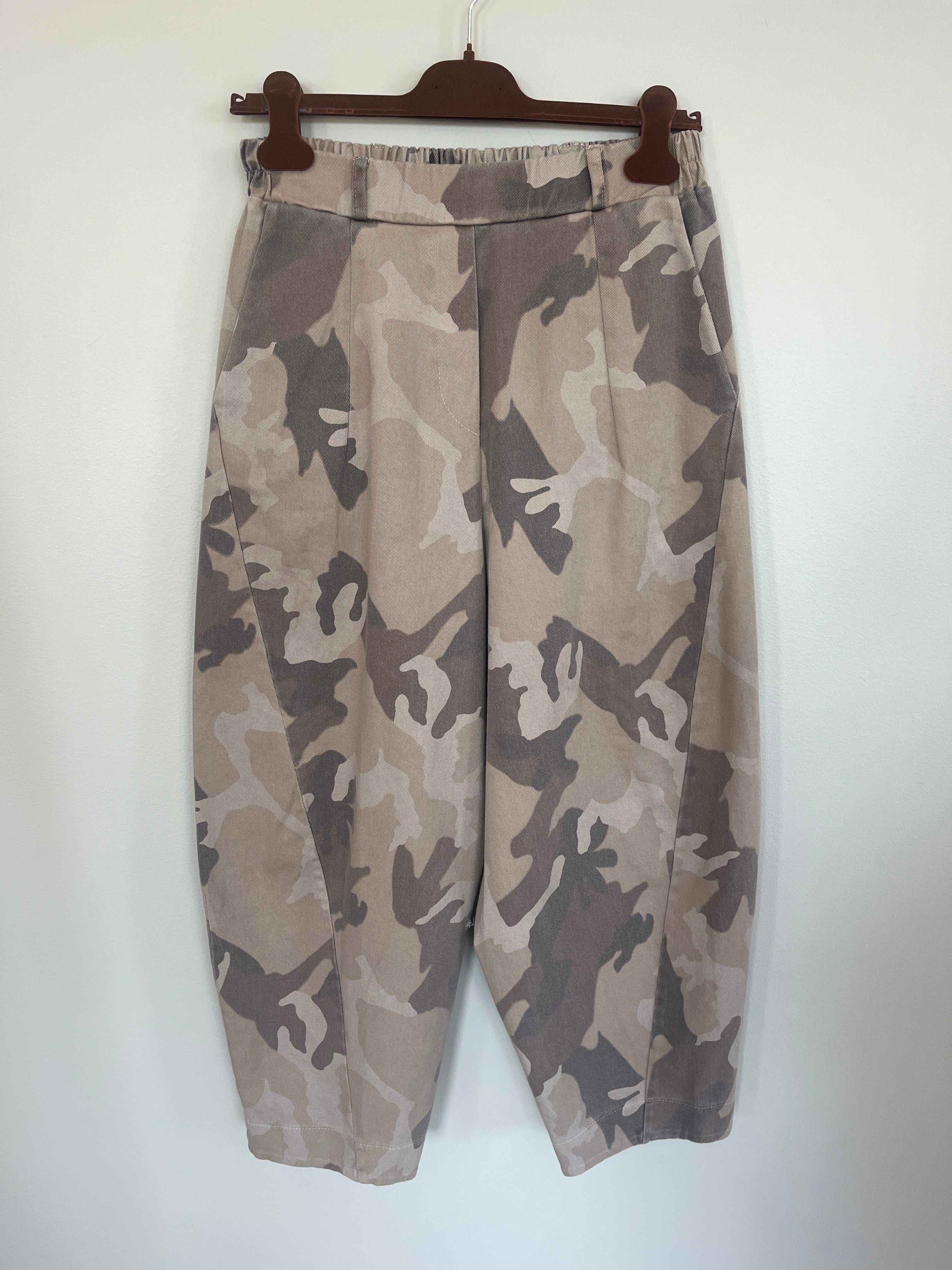 Beryl Pants – Camo Ballongbyxa