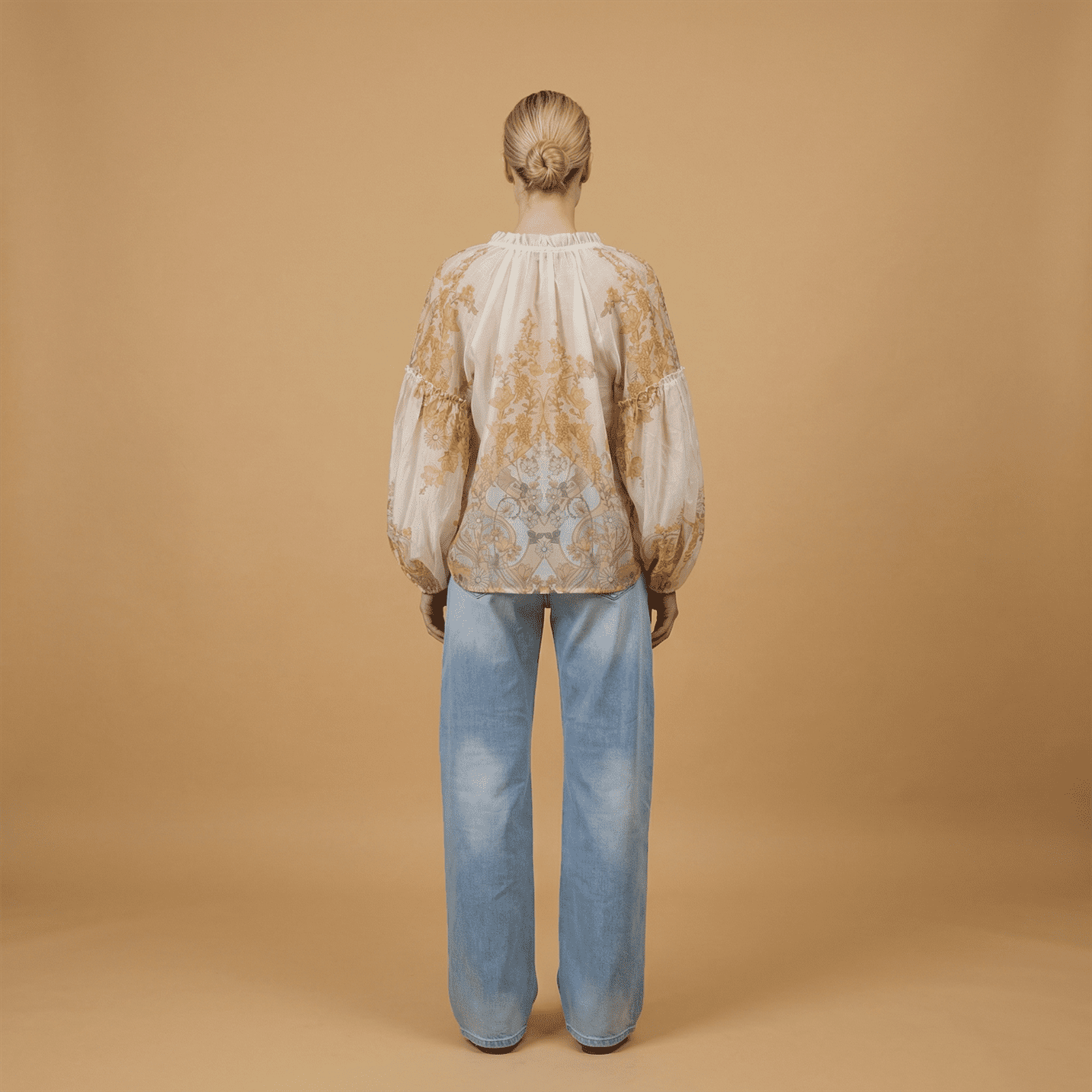 Bohemisk Blus med Blommönster & Rynkad V-ringning - Khaki