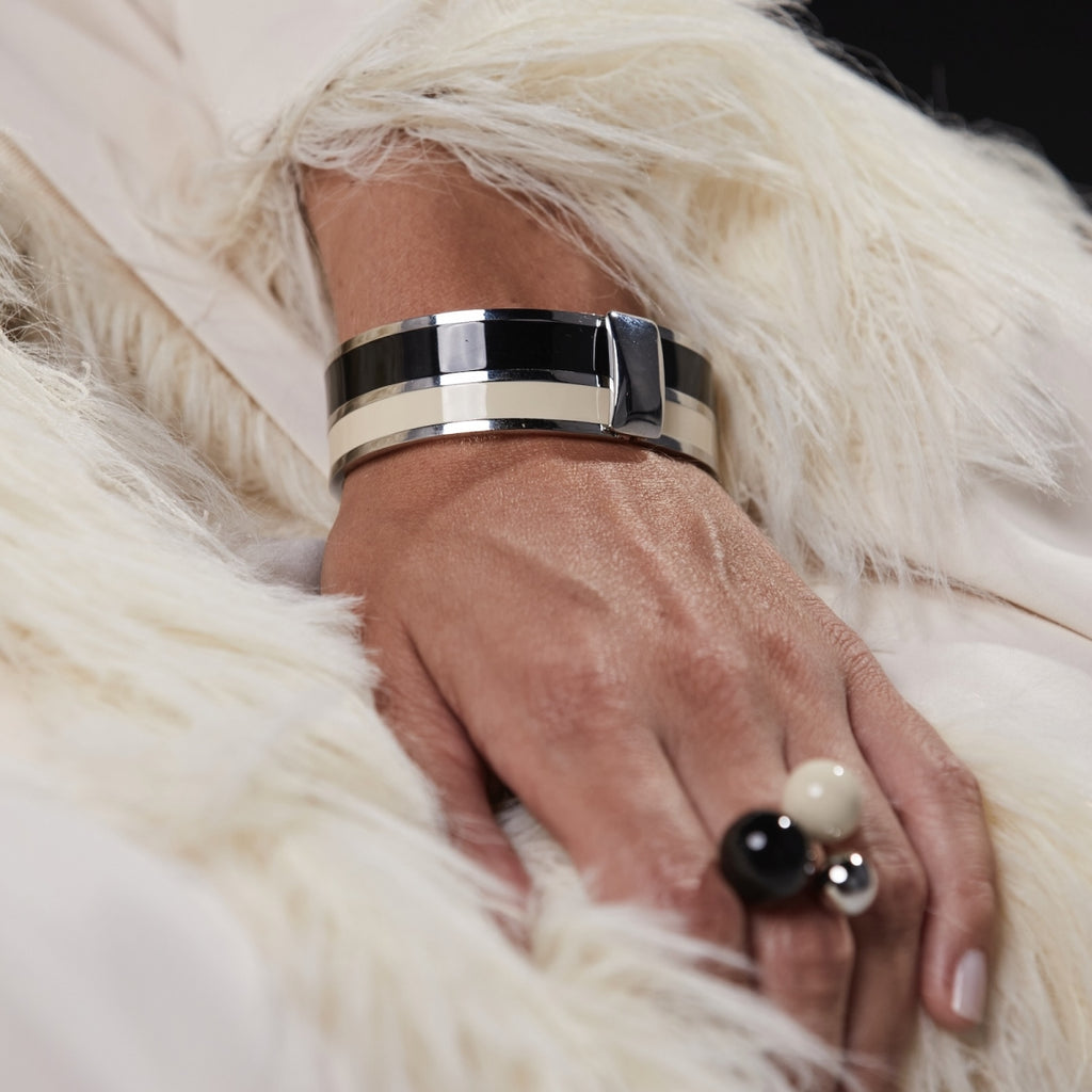 Studio Enamel Bracelet Ivory/Black/Silver