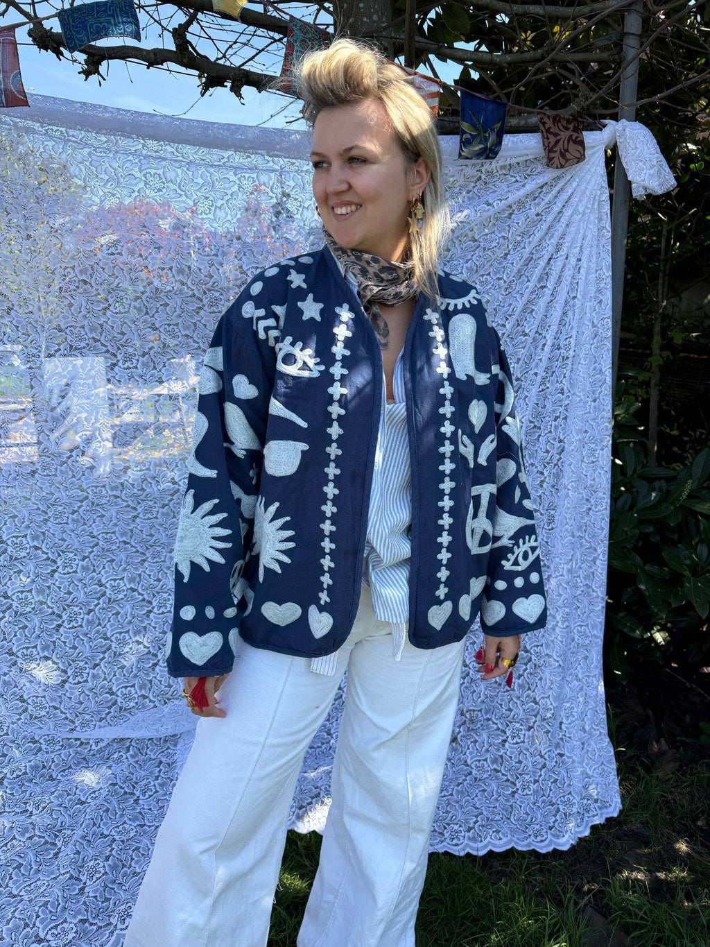 Bomullsbroderijacka DREAM blå