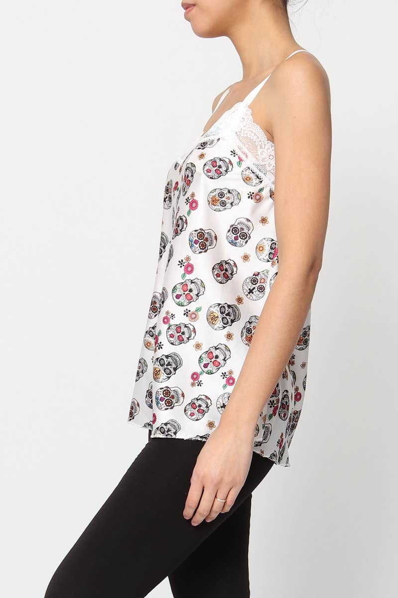 Tryckt linne med döskallar- vit