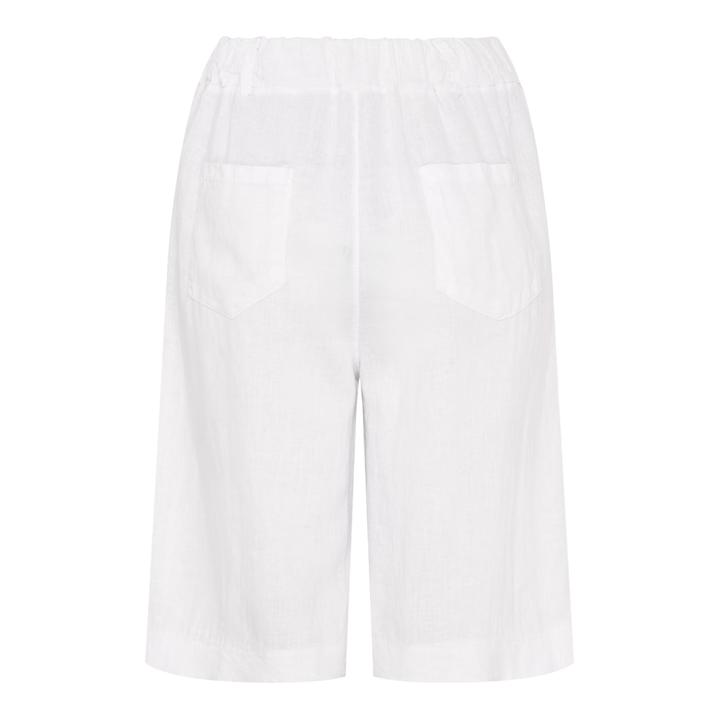 Jessica Linne Shorts | Vita knälånga shorts | Marta du Chateau