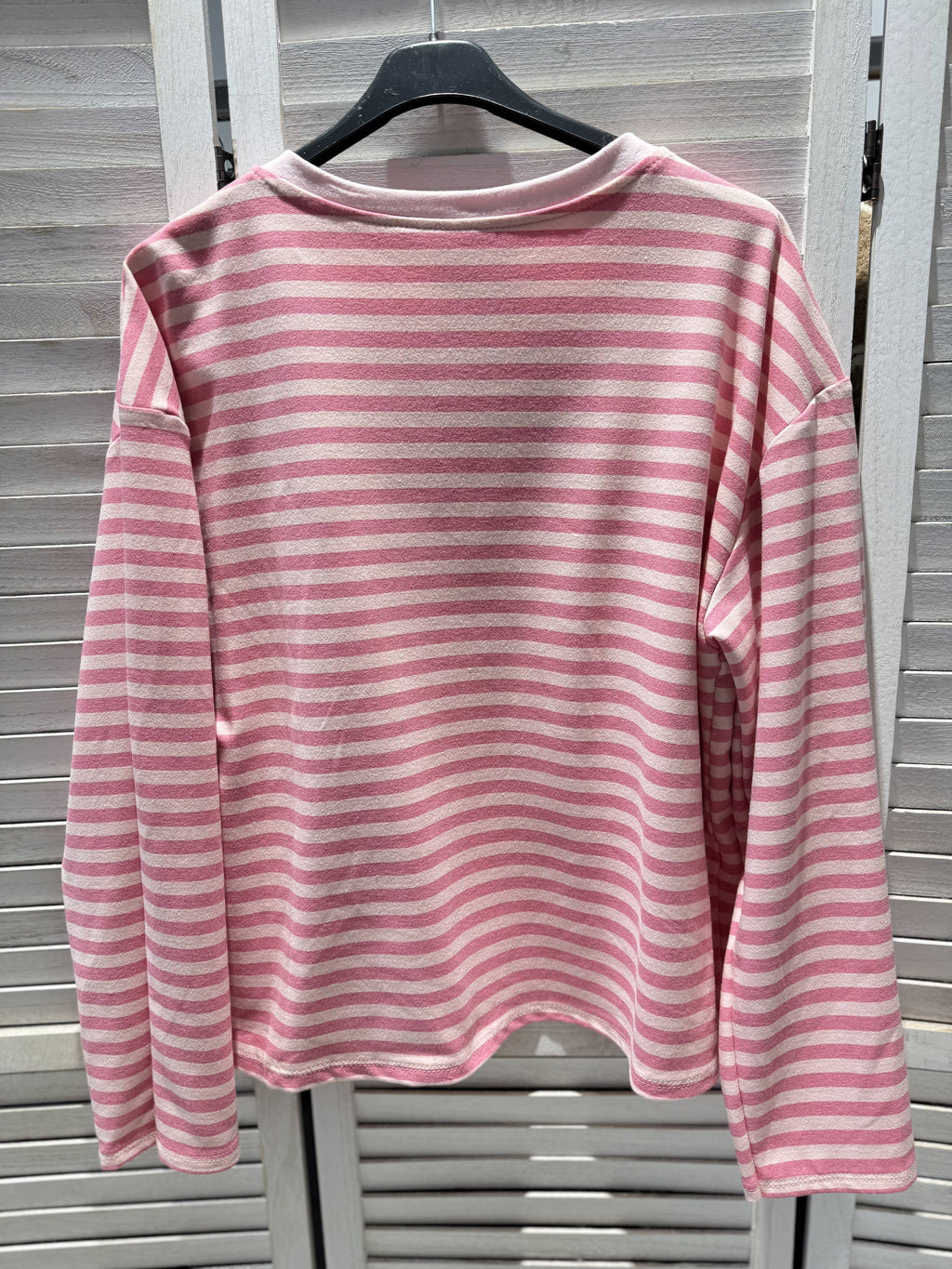 Rosa randig t-shirt med vida ärmar