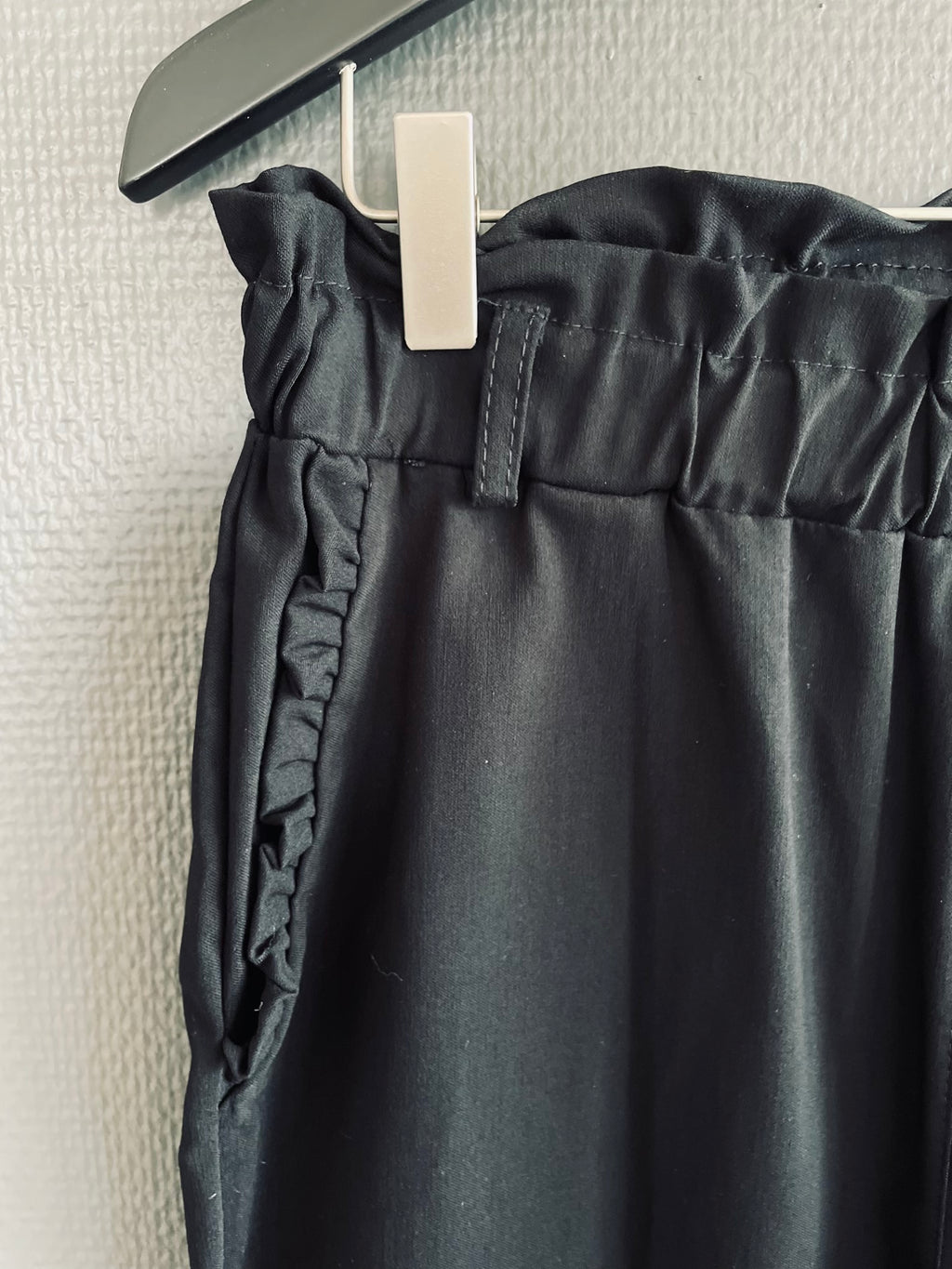Maeda pants svart