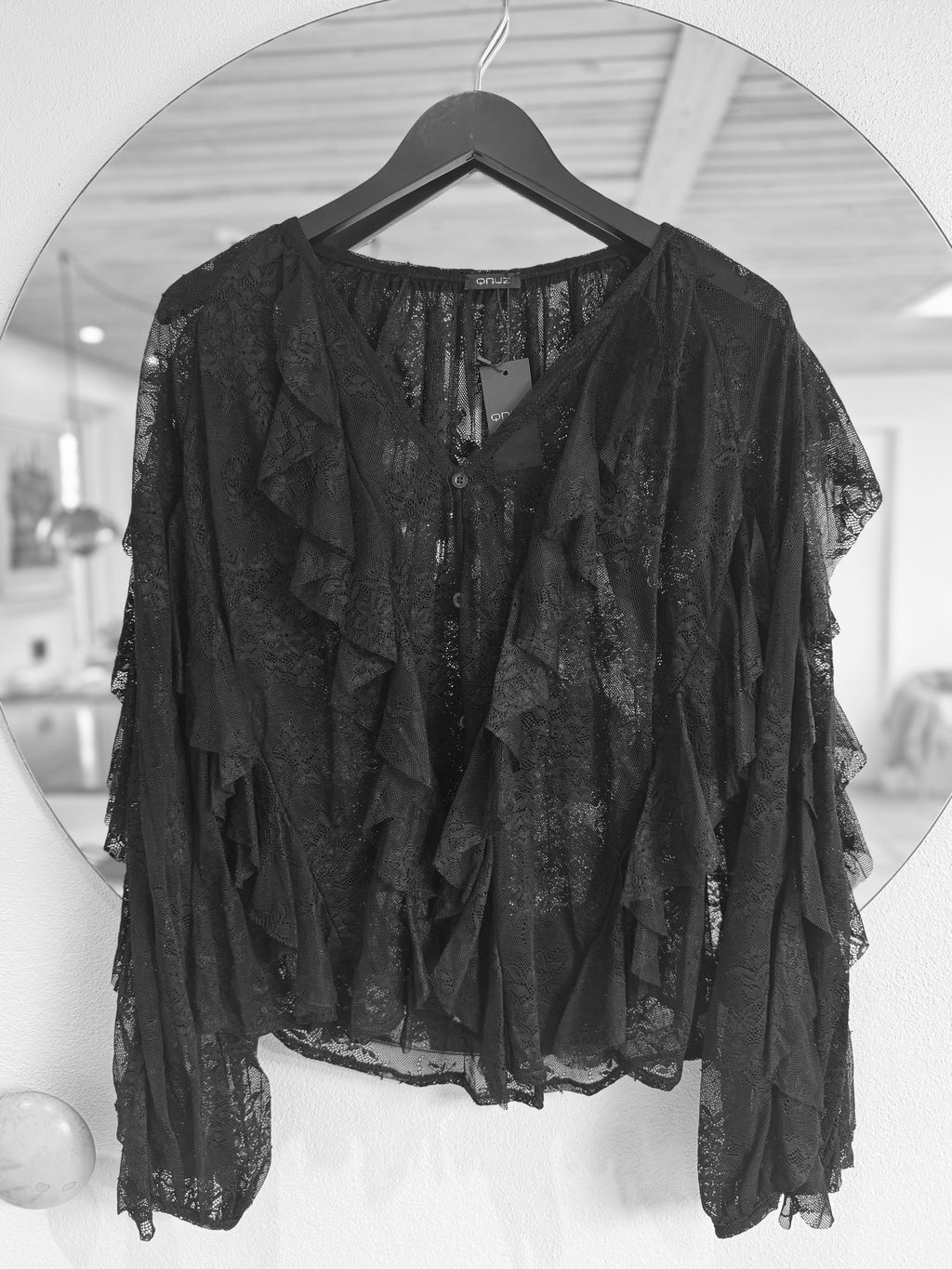 Lux Lace Blouse