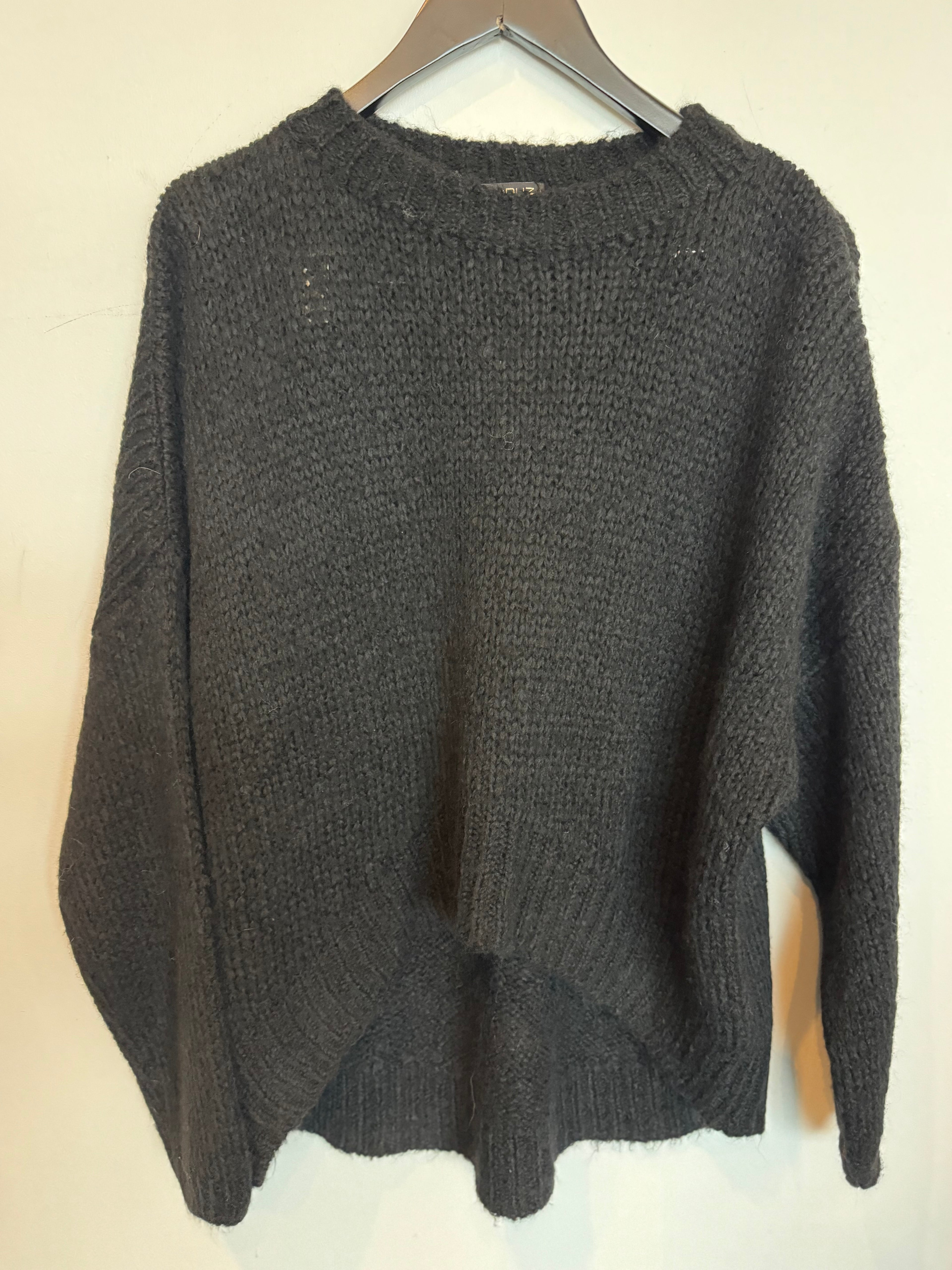 Långärmad Stickad Tröja Svart - Elegant & Bekväm