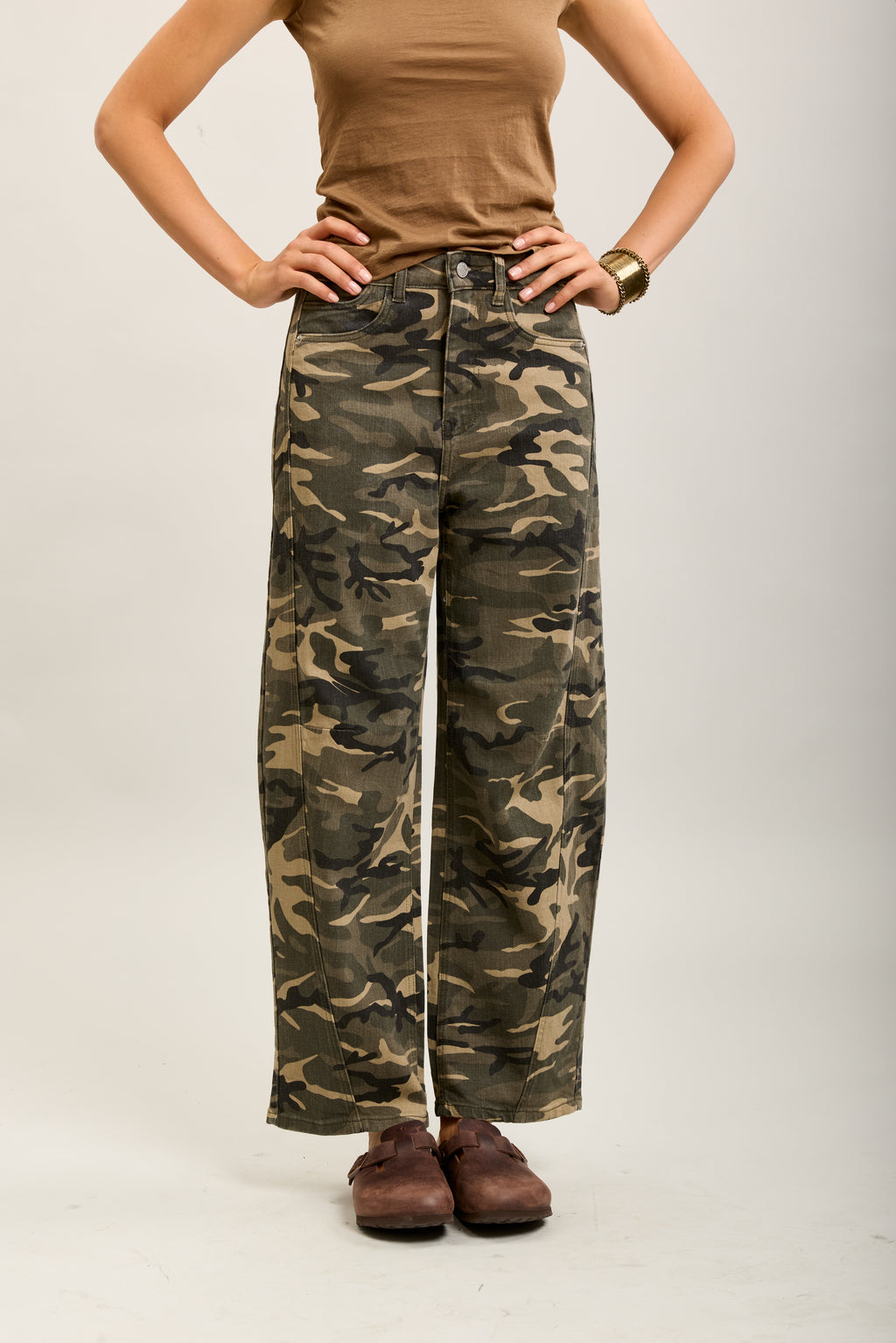 Barrel Camo Jeans