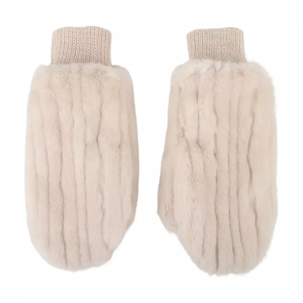 Tumvantar Fake fur Beige
