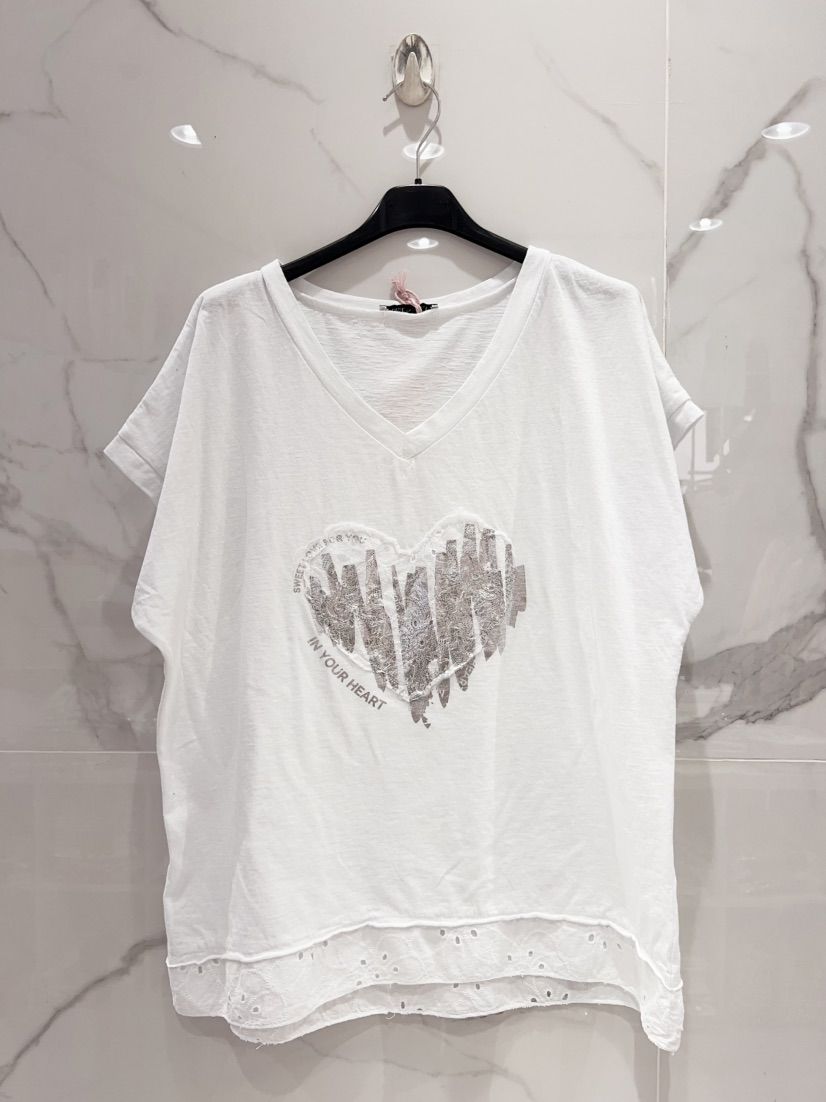 Heart T-shirt med spetsdetalj – Vit