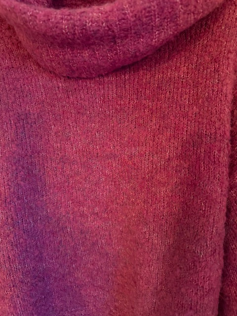 Vinröd Stickad Tröja med Polokrage -Luxe Knitwear