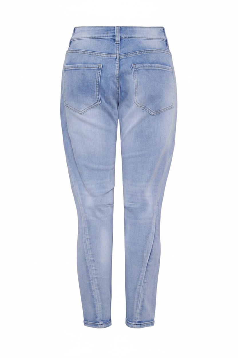 Jeans bakifrån – förbättrad produktbild