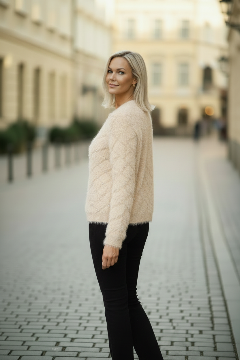 Kofta med stenar – Pose 3