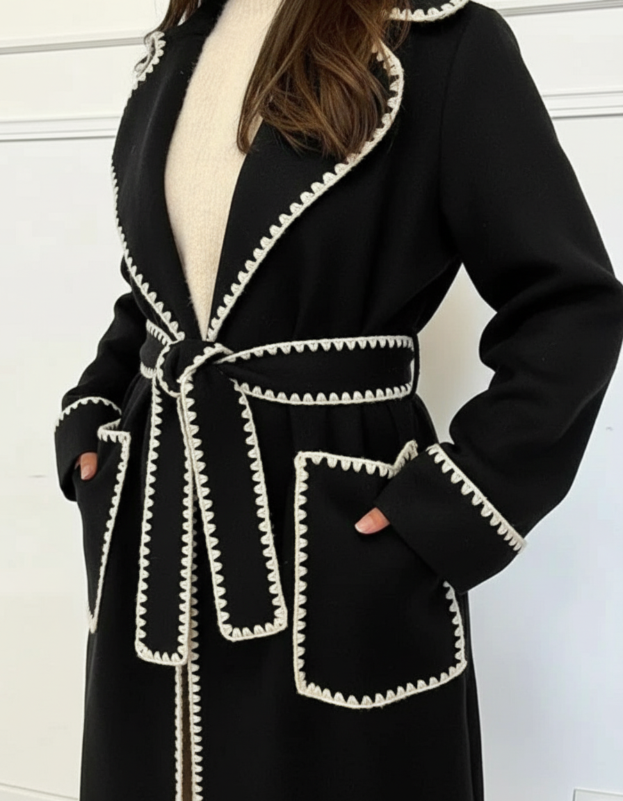 Modellbild med knutet skärp - detalj