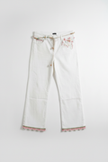 Produktbild av vita broderade jeans
