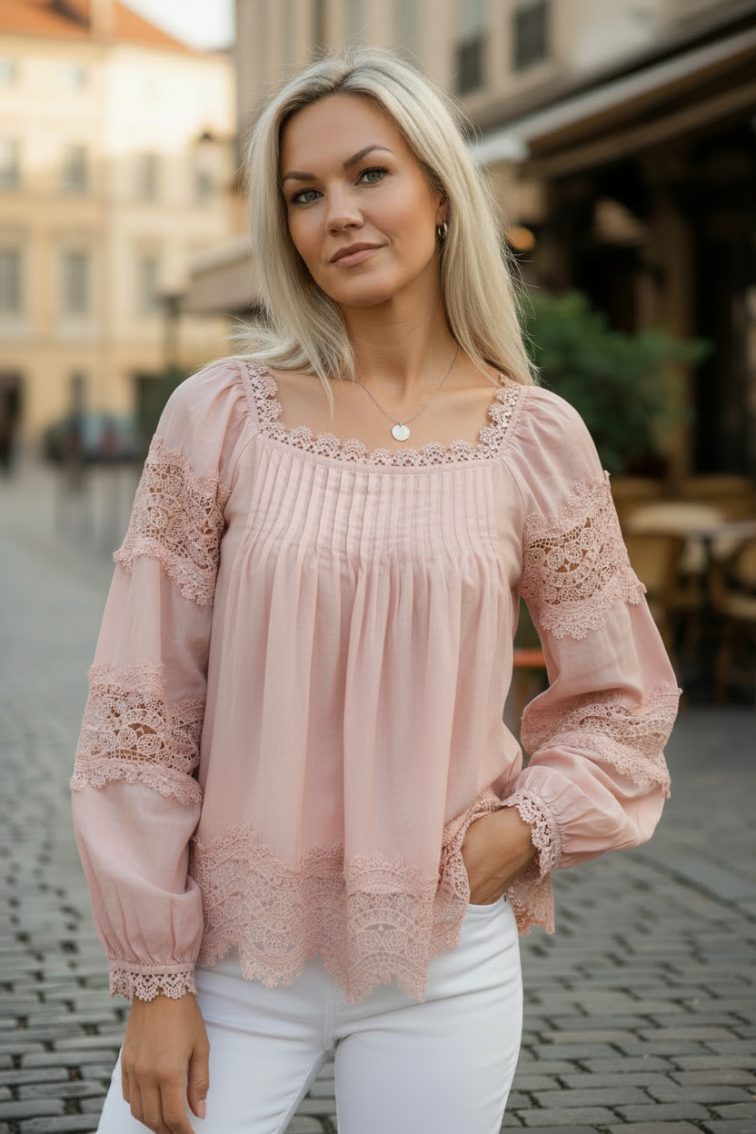 Rosa spetsblus – samma pose ny blus